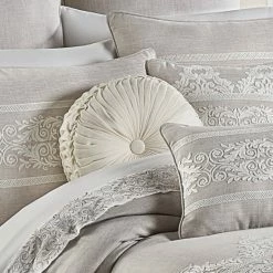 Alternative view of New 🛒 Five Queens Court Maryanne Tufted Round Decorative Throw Pillow 🤩