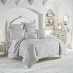 Cheapest π Five Queens Court Cherie Floral Embroidery 3 Piece Comforter Set π
