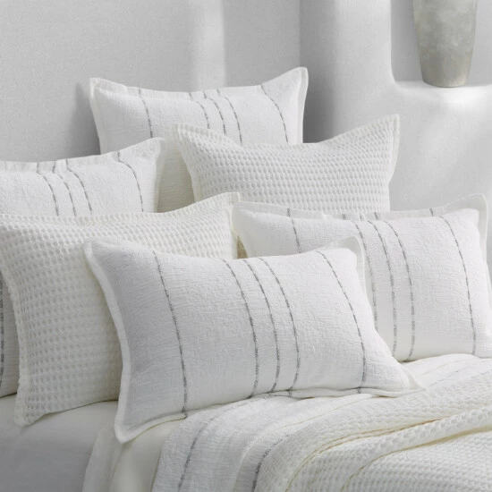 Cheapest π Five Queens Court Westhampton Coverlet π 2 Cheapest π Five Queens Court Westhampton Coverlet π - Image 2