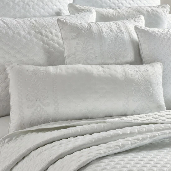 Budget β Five Queens Court Lincoln Boudoir Decorative Throw Pillow Pearl π 4 Budget β Five Queens Court Lincoln Boudoir Decorative Throw Pillow Pearl π - Image 4