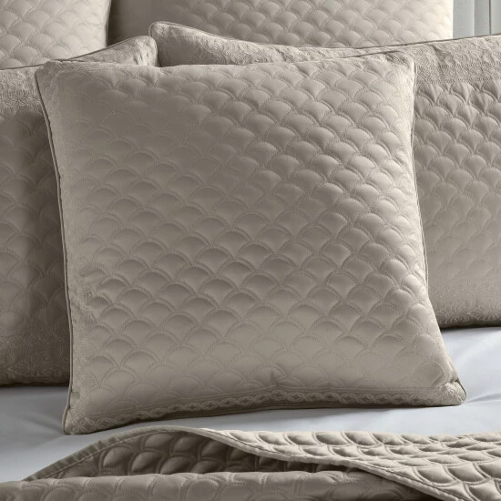 Best Sale π Five Queens Court Lincoln 20" Square Decorative Throw Pillow Gold π₯° 4 Best Sale π Five Queens Court Lincoln 20" Square Decorative Throw Pillow Gold π₯° - Image 4