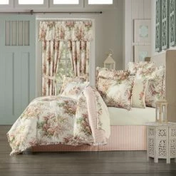 Hot Sale π Five Queens Court Royal Court Estelle Coral Comforter Set π