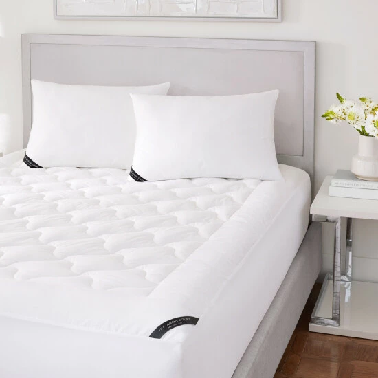 Buy π Five Queens Court Elegance 233 TC Cotton Top Allergen Barrier Mattress Pad - White π 1 Buy π Five Queens Court Elegance 233 TC Cotton Top Allergen Barrier Mattress Pad - White π