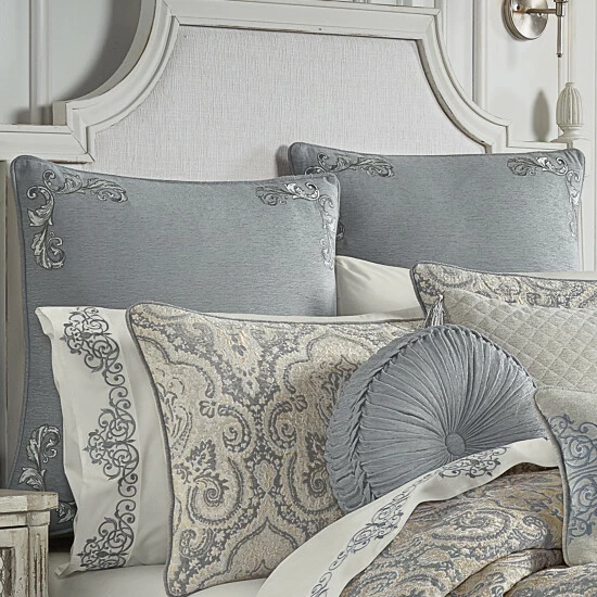 Flash Sale β¨ Five Queens Court Angelo Euro Sham π 3 Flash Sale β¨ Five Queens Court Angelo Euro Sham π - Image 3