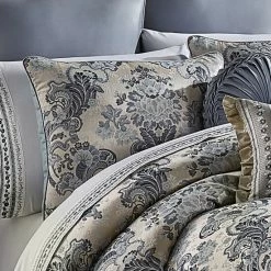 Brand new β¨ Five Queens Court Geraldine Luxury Comforter Set π₯° 6 Brand new β¨ Five Queens Court Geraldine Luxury Comforter Set π₯° -Five Queens Court Shop unnamed file 167