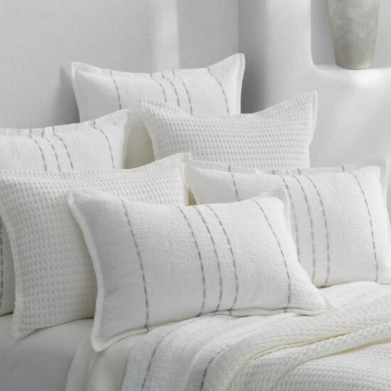 Wholesale π Five Queens Court Westhampton Pillow Sham β¨ 2 Wholesale π Five Queens Court Westhampton Pillow Sham β¨ - Image 2