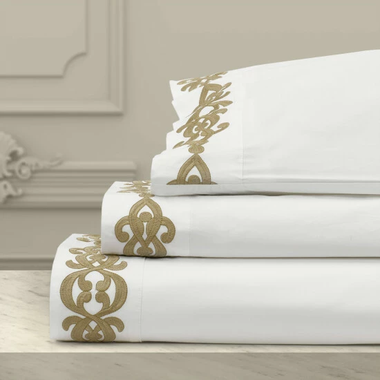 Deals β Five Queens Court Isabel Embroidered Sheet Set Ivory π€© 4 Deals β Five Queens Court Isabel Embroidered Sheet Set Ivory π€© - Image 4