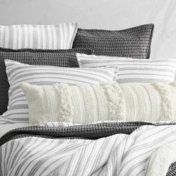 New π Five Queens Court Crystal Cove Coverlet π― 11 New π Five Queens Court Crystal Cove Coverlet π― -Five Queens Court Shop unnamed file 235