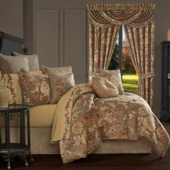 Cheap 𧨠Five Queens Court Carmella Comforter Set π€©