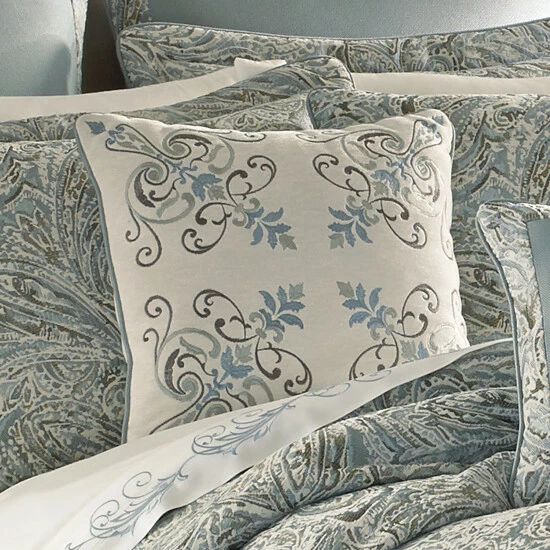 Coupon π Five Queens Court Garrison 18-inch Square Embellished Decorative Throw Pillow π€© 3 Coupon π Five Queens Court Garrison 18-inch Square Embellished Decorative Throw Pillow π€© - Image 3
