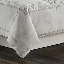 Alternative view of Cheapest 🧨 Five Queens Court Ania Comforter Set 😍