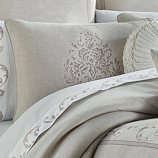 Cheapest 𧨠Five Queens Court Ania Comforter Set π 3 Cheapest 𧨠Five Queens Court Ania Comforter Set π - Image 3