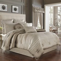 Discount π Five Queens Court Beaumont Champagne 4-piece Comforter Set π