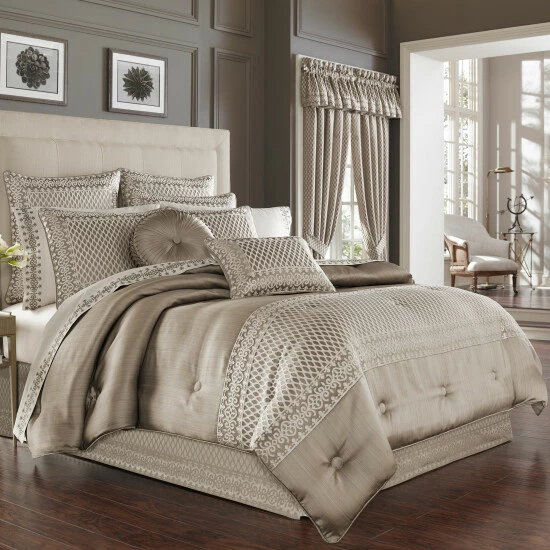 Discount π Five Queens Court Beaumont Champagne 4-piece Comforter Set π 1 Discount π Five Queens Court Beaumont Champagne 4-piece Comforter Set π