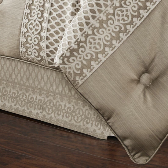 Discount π Five Queens Court Beaumont Champagne 4-piece Comforter Set π 2 Discount π Five Queens Court Beaumont Champagne 4-piece Comforter Set π - Image 2
