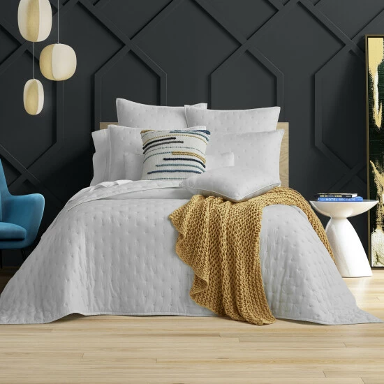 Flash Sale β€οΈ Five Queens Court Wilda 18" Square Decorative Throw Pillow Blue π 3 Flash Sale β€οΈ Five Queens Court Wilda 18" Square Decorative Throw Pillow Blue π - Image 3