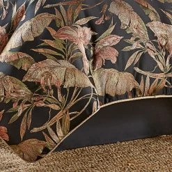 Alternative view of Top 10 🔔 Five Queens Court Martina Comforter Set ❤️
