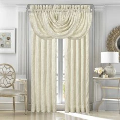 Promo β€οΈ Five Queens Court Maddison Window Panel Pair π