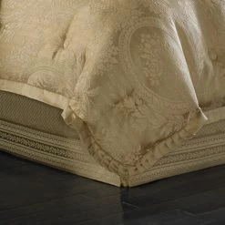 Best reviews of ✨ Five Queens Court Nottingham Comforter Set 🔔 -Five Queens Court Shop unnamed file 584