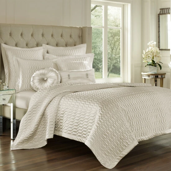 Flash Sale βοΈ Five Queens Court Saranda Geometric Quilt Natural 𧨠1 Flash Sale βοΈ Five Queens Court Saranda Geometric Quilt Natural π§¨
