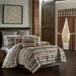New π Five Queens Court Tatum Comforter Set π