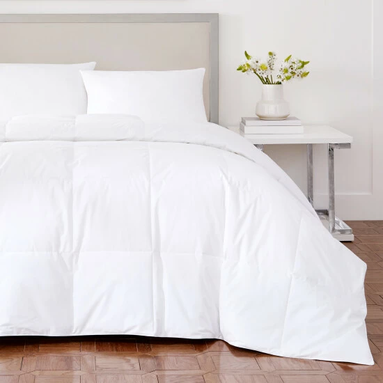Outlet π Five Queens Court Elegance Lightweight Down Comforter π 2 Outlet π Five Queens Court Elegance Lightweight Down Comforter π - Image 2